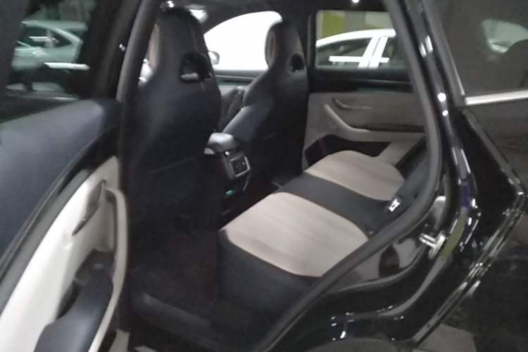 Used BYD Song PLUS New Energy 2023 Champion Edition DM-i 110KM Flagship PLUS Left Rear Seat