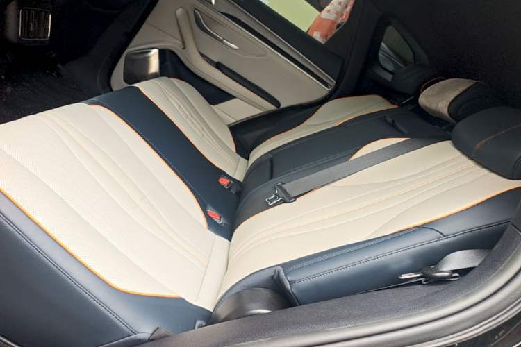 Used BYD Song PLUS New Energy 2023 Champion Edition DM-i 150KM Flagship PLUS Left Rear Seat