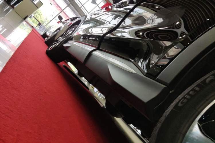 Used BYD Song PLUS New Energy 2023 Champion Edition DM-i 110KM Flagship PLUS Left Side Sill