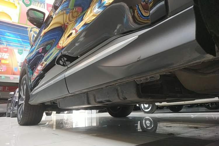 Used BYD Song PLUS New Energy 2023 Champion Edition DM-i 110KM Flagship PLUS Left Side Sill