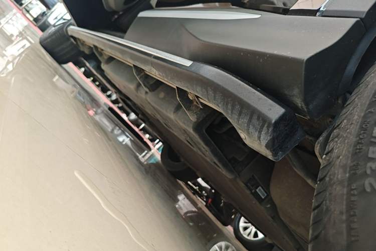 Used BYD Song PLUS New Energy 2023 Champion Edition DM-i 150KM Flagship PLUS Left Side Sill