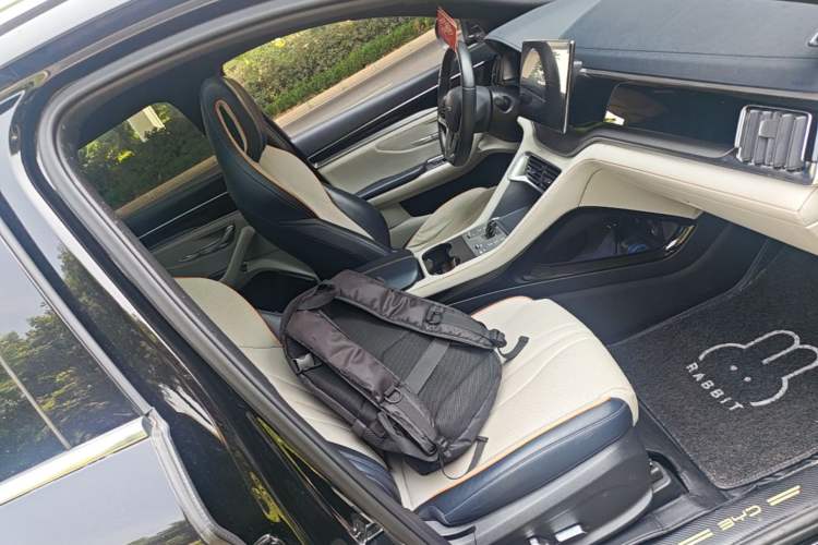 Used BYD Song PLUS New Energy 2023 Champion Edition DM-i 110KM Flagship PLUS Right Front Seat
