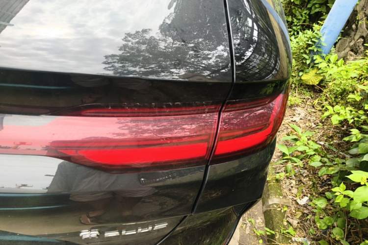Used BYD Song PLUS New Energy 2023 Champion Edition DM-i 150KM Flagship PLUS Right Rear Taillight