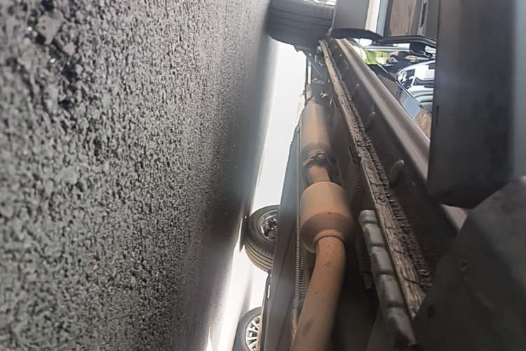Used BYD Song PLUS New Energy 2023 Champion Edition DM-i 110KM Flagship Model Right Side Sill