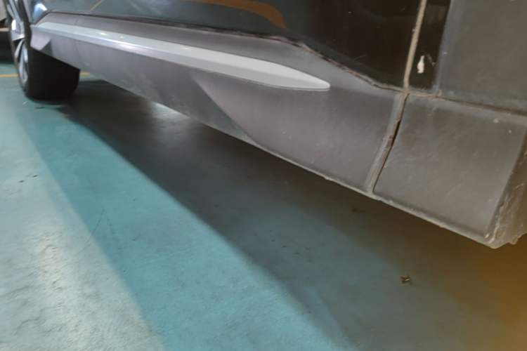 Used BYD Song PLUS New Energy 2023 Champion Edition DM-i 110KM Flagship PLUS Right Side Sill