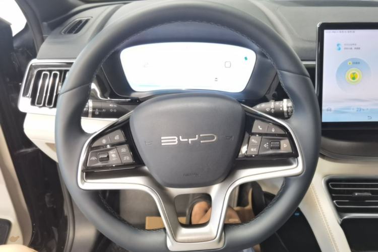 Used BYD Song PLUS New Energy 2023 Champion Edition DM-i 150KM Flagship PLUS Steering Wheel