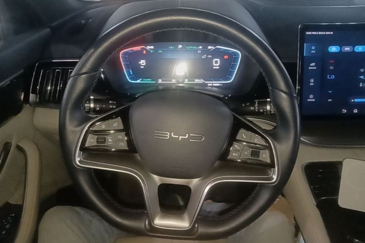 Used BYD Song PLUS New Energy 2023 Champion Edition DM-i 110KM Flagship PLUS Steering Wheel