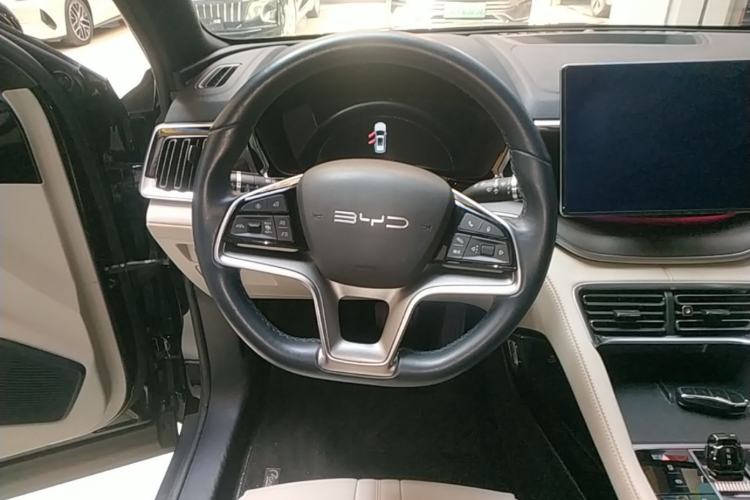Used BYD Song PLUS New Energy 2023 Champion Edition DM-i 110KM Flagship PLUS Steering Wheel