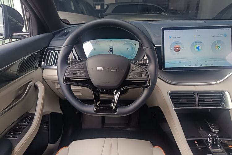 Used BYD Song PLUS New Energy 2023 Champion Edition DM-i 110KM Flagship Model Steering Wheel