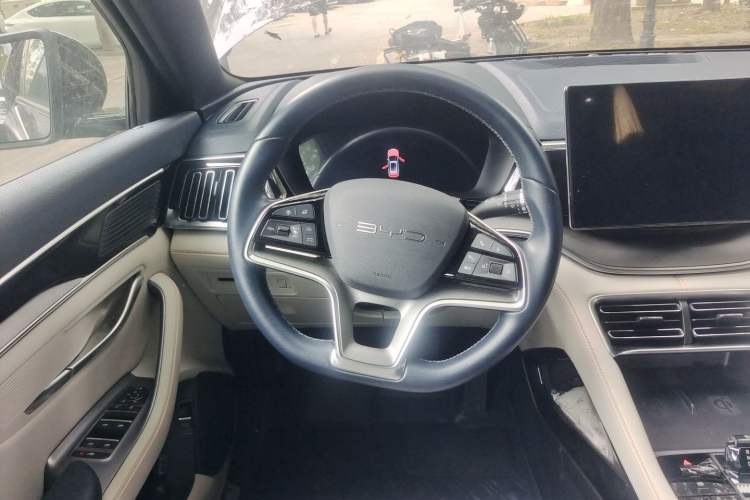 Used BYD Song PLUS New Energy 2023 Champion Edition DM-i 150KM Flagship PLUS Steering Wheel