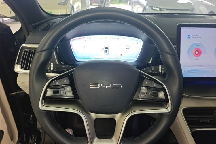Used BYD Song PLUS New Energy 2023 Champion Edition DM-i 110KM Flagship PLUS Steering Wheel
