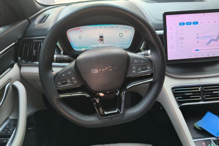Used BYD Song PLUS New Energy 2023 Champion Edition DM-i 110KM Flagship Model Steering Wheel
