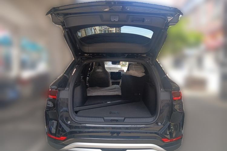Used BYD Song PLUS New Energy 2023 Champion Edition DM-i 110KM Flagship Model Trunk