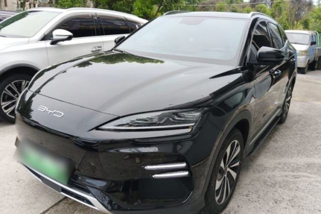 Used BYD Song PLUS New Energy 2023 Champion Edition EV 520KM Flagship Model