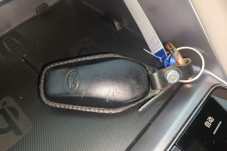 Used BYD Song PLUS New Energy 2023 Champion Edition DM-i 150KM Flagship PLUS Vehicle Key