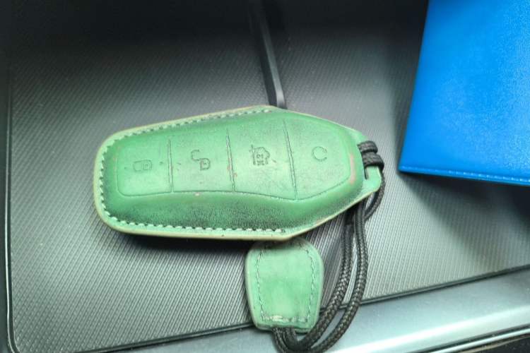 Used BYD Song PLUS New Energy 2023 Champion Edition DM-i 110KM Flagship Model Vehicle Key