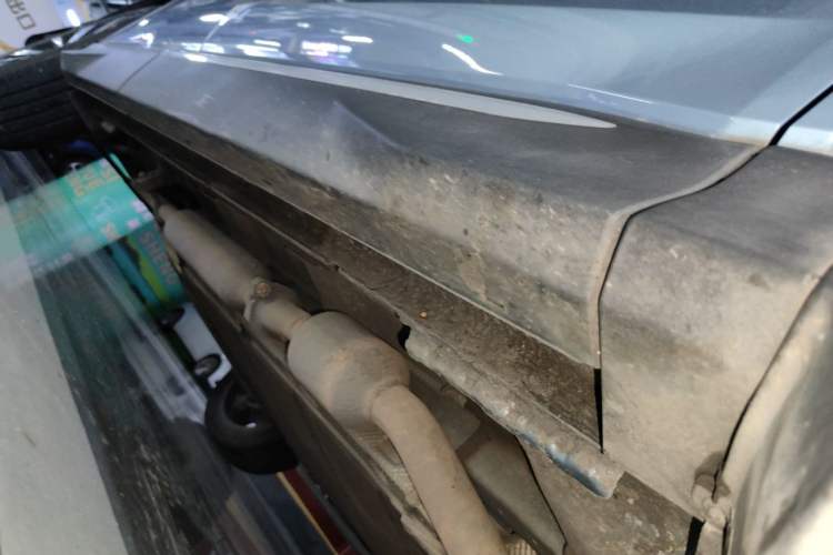 Used BYD Song PLUS New Energy 2023 Champion Edition DM-i 110KM Flagship PLUS Chassis Front Right