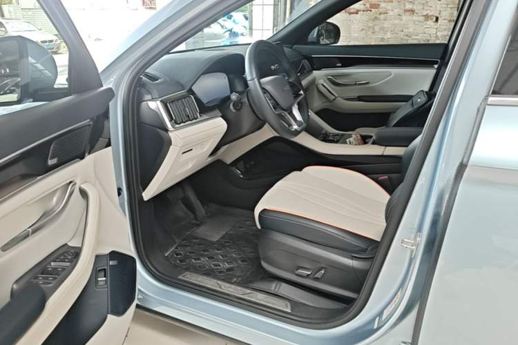 Used BYD Song PLUS New Energy 2023 Champion Edition DM-i 150KM Flagship PLUS 5G Driver Seat