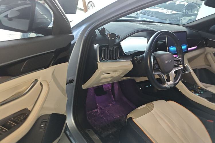 Used BYD Song PLUS New Energy 2023 Champion Edition DM-i 150KM Flagship PLUS Driver Seat