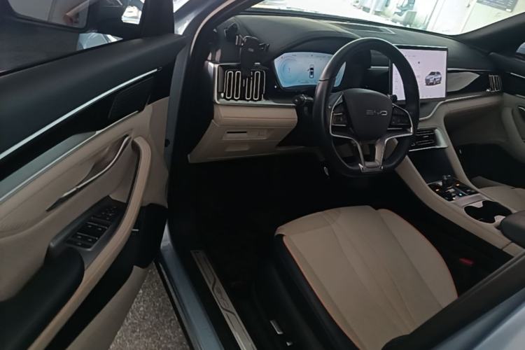 Used BYD Song PLUS New Energy 2023 Champion Edition DM-i 150KM Flagship PLUS Driver Seat