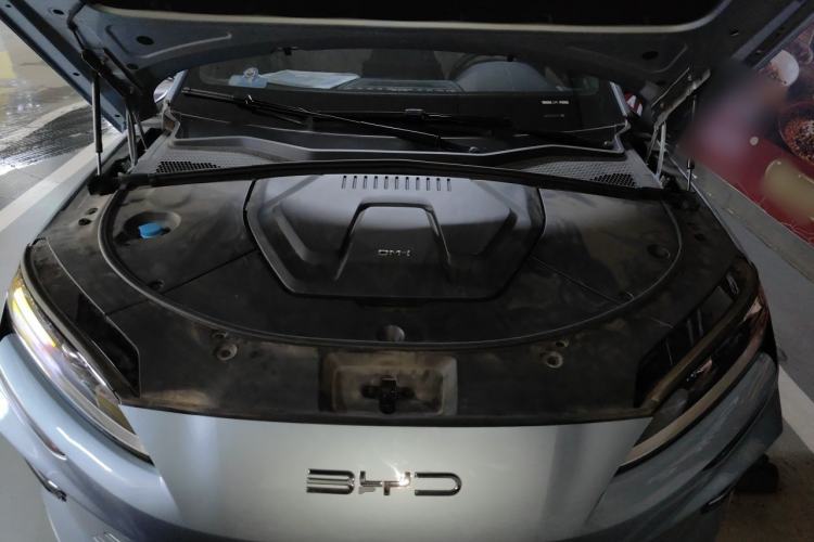 Used BYD Song PLUS New Energy 2023 Champion Edition DM-i 110KM Flagship PLUS Engine Bay