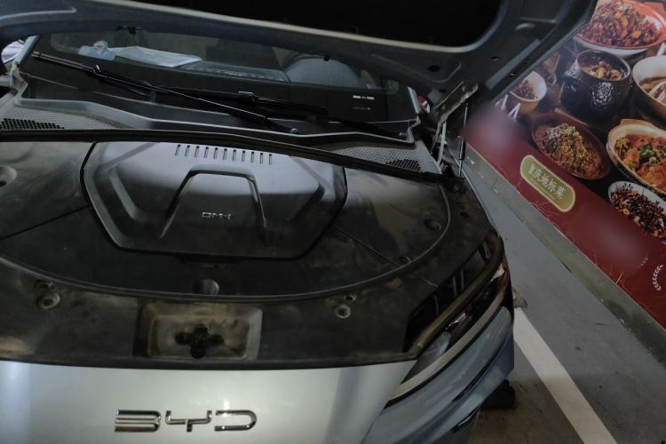 Used BYD Song PLUS New Energy 2023 Champion Edition DM-i 110KM Flagship PLUS Engine Bay Left