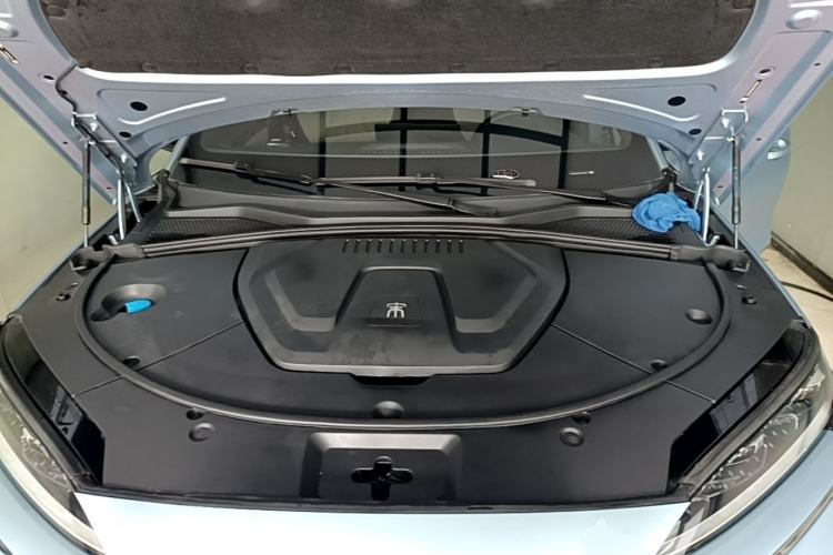 Used BYD Song PLUS New Energy 2023 Champion Edition EV 520KM Prestige Model Engine Bay