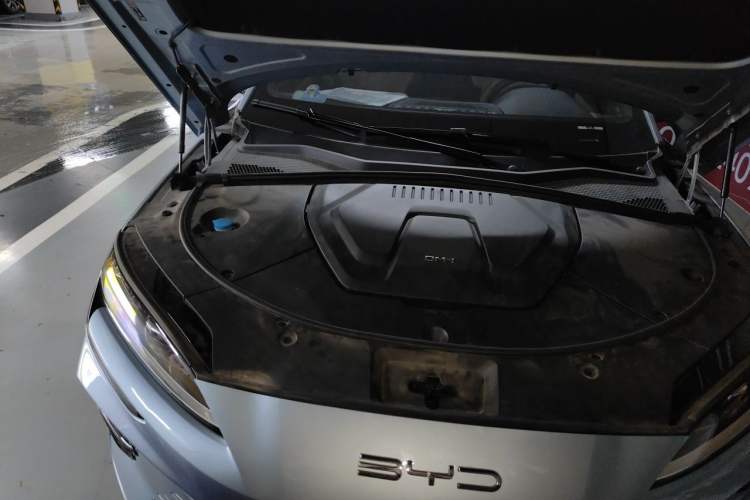 Used BYD Song PLUS New Energy 2023 Champion Edition DM-i 110KM Flagship PLUS Engine Bay Right