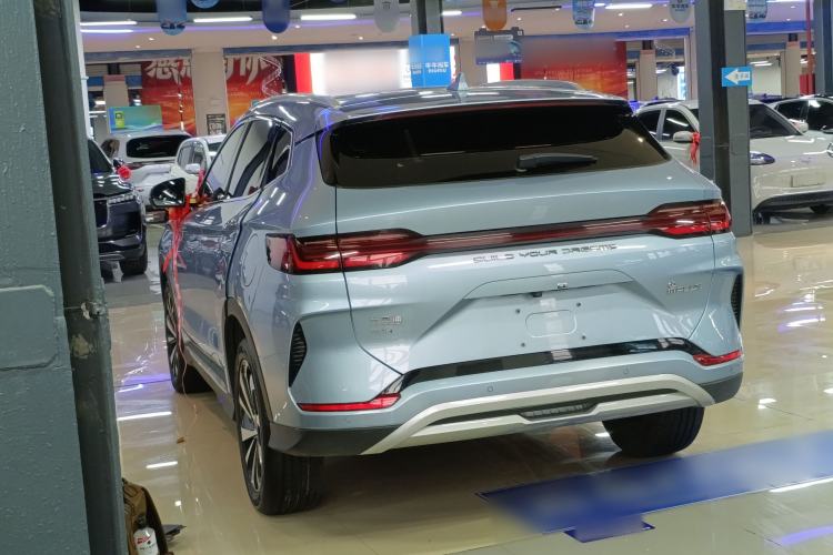 Used BYD Song PLUS New Energy 2023 Champion Edition DM-i 110KM Flagship Model Exterior 2