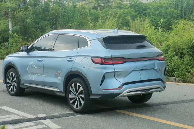 Used BYD Song PLUS New Energy 2023 Champion Edition DM-i 110KM Flagship PLUS Exterior 3