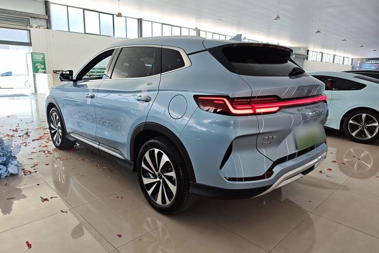 Used BYD Song PLUS New Energy 2023 Champion Edition DM-i 110KM Flagship PLUS Exterior 3