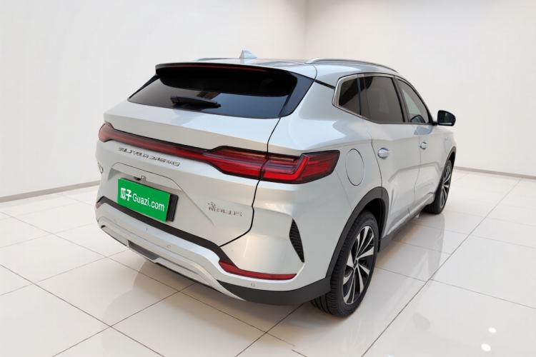 Used BYD Song PLUS New Energy 2023 Champion Edition EV 520KM Prestige Model Exterior 5
