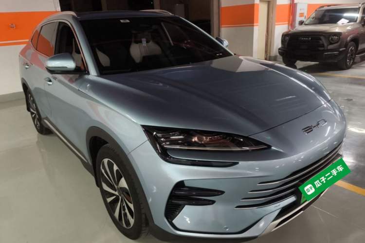 Used BYD Song PLUS New Energy 2023 Champion Edition DM-i 110KM Flagship PLUS Front Right 45 Deg