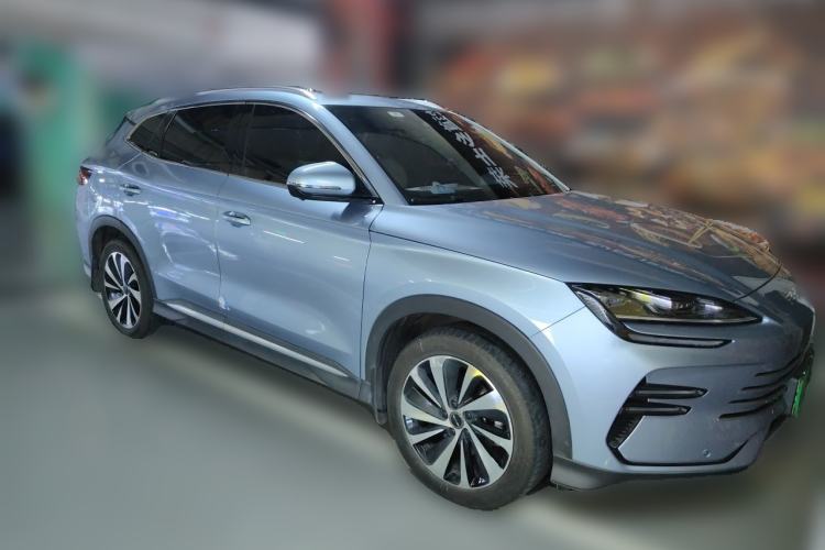 Used BYD Song PLUS New Energy 2023 Champion Edition DM-i 110KM Flagship PLUS Front Right 45 Deg
