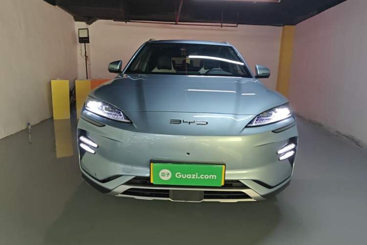 Used BYD Song PLUS New Energy 2023 Champion Edition EV 520KM Prestige Model Front
