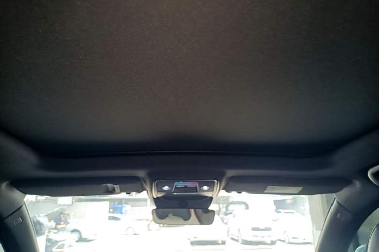 Used BYD Song PLUS New Energy 2023 Champion Edition EV 520KM Prestige Model Headliner