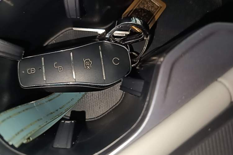 Used BYD Song PLUS New Energy 2023 Champion Edition DM-i 150KM Flagship PLUS Interior 1