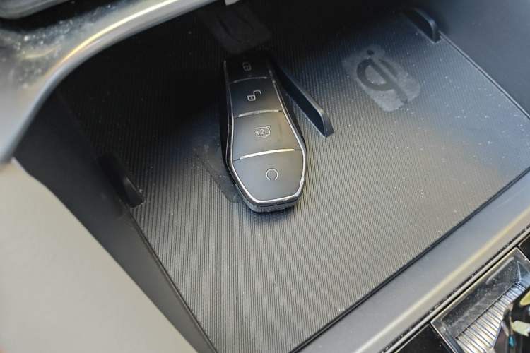 Used BYD Song PLUS New Energy 2023 Champion Edition EV 520KM Prestige Model Interior 1