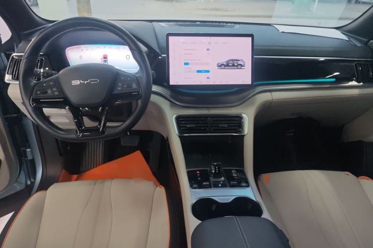 Used BYD Song PLUS New Energy 2023 Champion Edition EV 520KM Prestige Model Interior 2