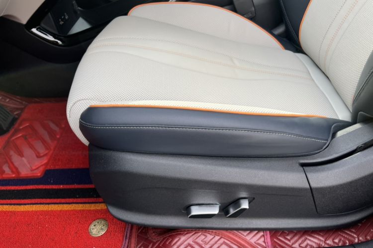 Used BYD Song PLUS New Energy 2023 Champion Edition DM-i 110KM Flagship PLUS Interior 5