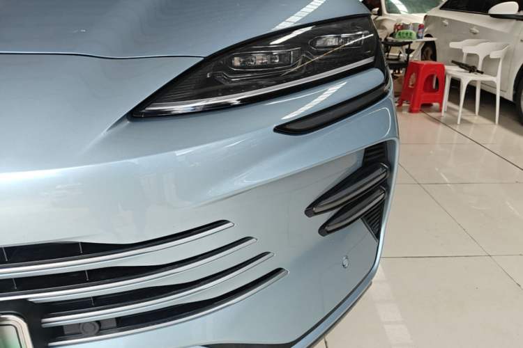 Used BYD Song PLUS New Energy 2023 Champion Edition DM-i 150KM Flagship PLUS 5G Left Front Headlight