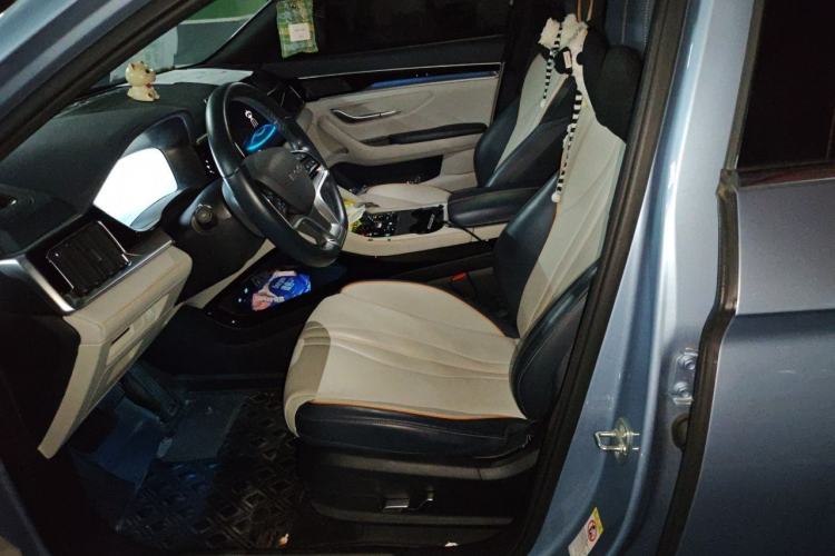 Used BYD Song PLUS New Energy 2023 Champion Edition DM-i 150KM Flagship PLUS Left Front Seat