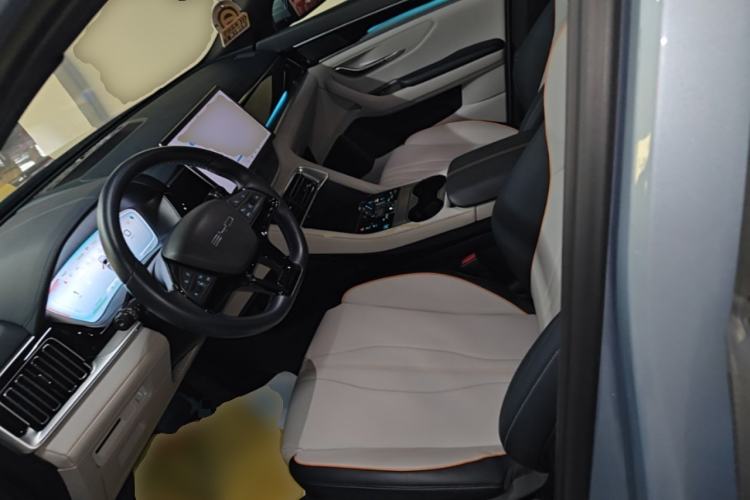 Used BYD Song PLUS New Energy 2023 Champion Edition EV 520KM Prestige Model Left Front Seat