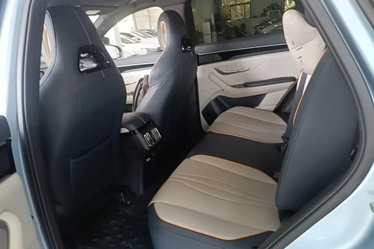 Used BYD Song PLUS New Energy 2023 Champion Edition DM-i 150KM Flagship PLUS Left Rear Seat