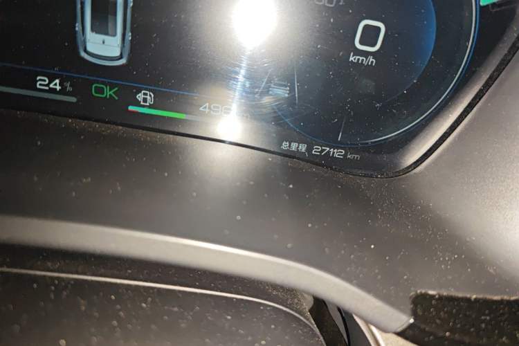 Used BYD Song PLUS New Energy 2023 Champion Edition DM-i 110KM Flagship PLUS Odometer Close Up