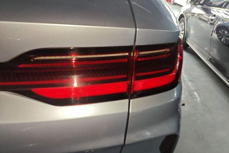 Used BYD Song PLUS New Energy 2023 Champion Edition DM-i 150KM Flagship PLUS Right Rear Taillight