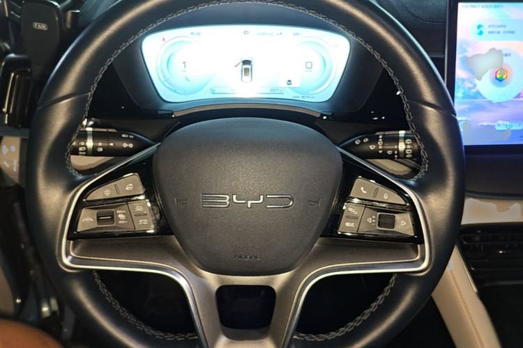 Used BYD Song PLUS New Energy 2023 Champion Edition DM-i 150KM Flagship PLUS Steering Wheel