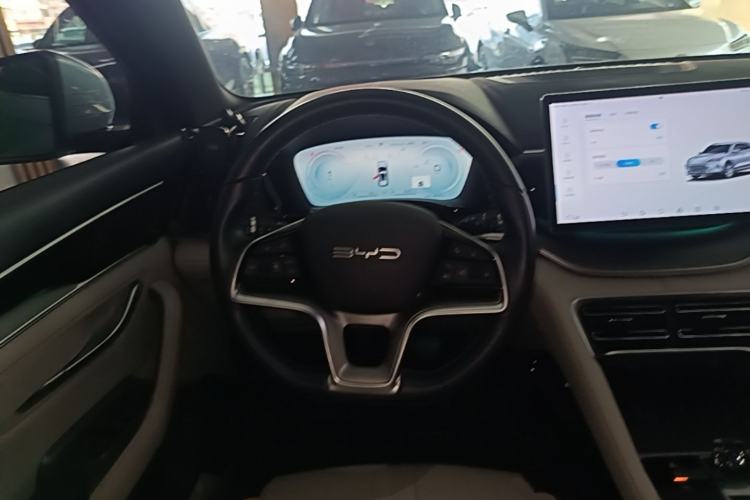 Used BYD Song PLUS New Energy 2023 Champion Edition DM-i 150KM Flagship PLUS Steering Wheel