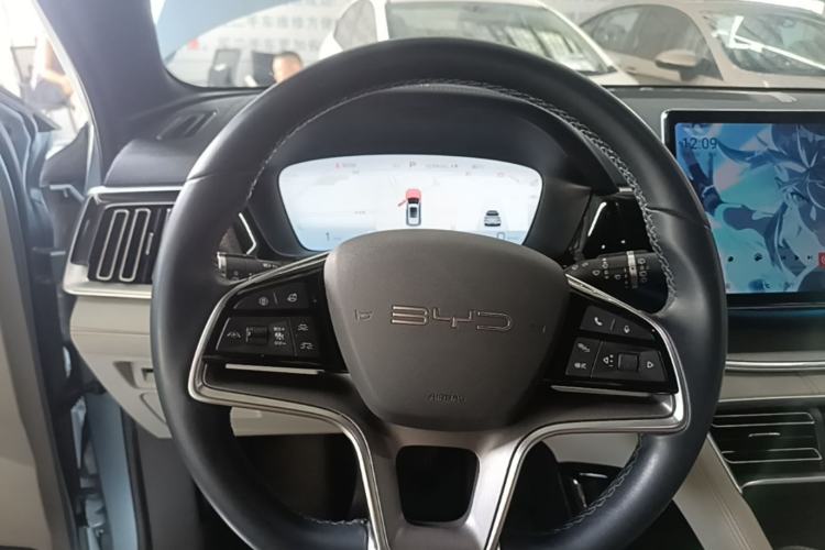 Used BYD Song PLUS New Energy 2023 Champion Edition DM-i 150KM Flagship PLUS Steering Wheel