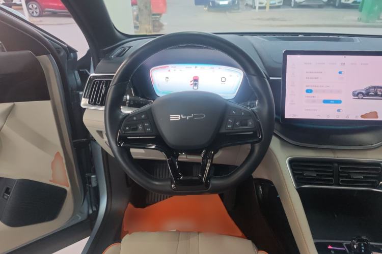 Used BYD Song PLUS New Energy 2023 Champion Edition EV 520KM Prestige Model Steering Wheel